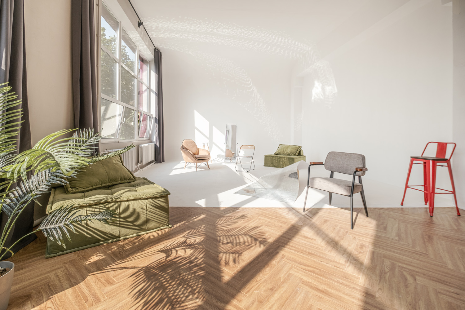 WoodStudios — зал Pupa